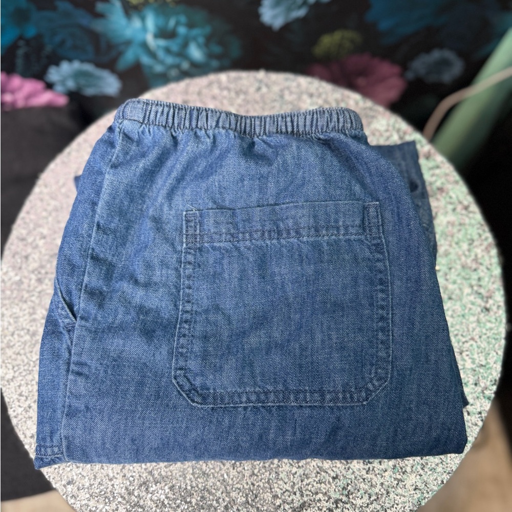 🦋LL BEAN Classic Fit Cotton Pants with elastic waist band